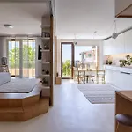 Apartment Smartly Designed Flat With Balcony & Parking By Flat Mаnаger *