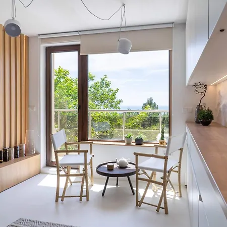 Smartly Designed Flat With Balcony&parking By Flat Mаnаger