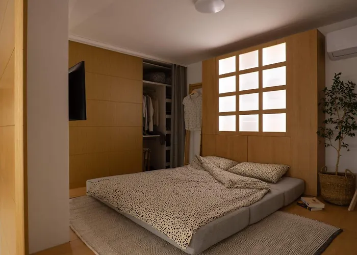 Smartly Designed Flat With Balcony & Parking By Flat Mаnаger Lägenhet Varna